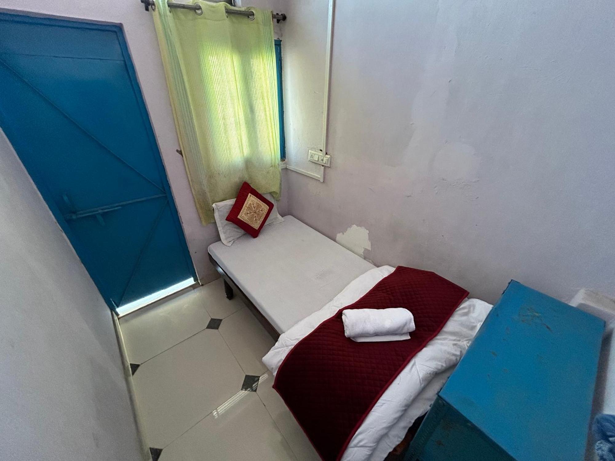 Ashish Guest House, Goverdhan Vilas Udaipur Eksteriør bilde